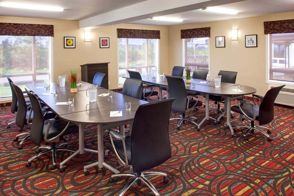 Super 8 By Wyndham Brandon Mb Μοτέλ Εξωτερικό φωτογραφία