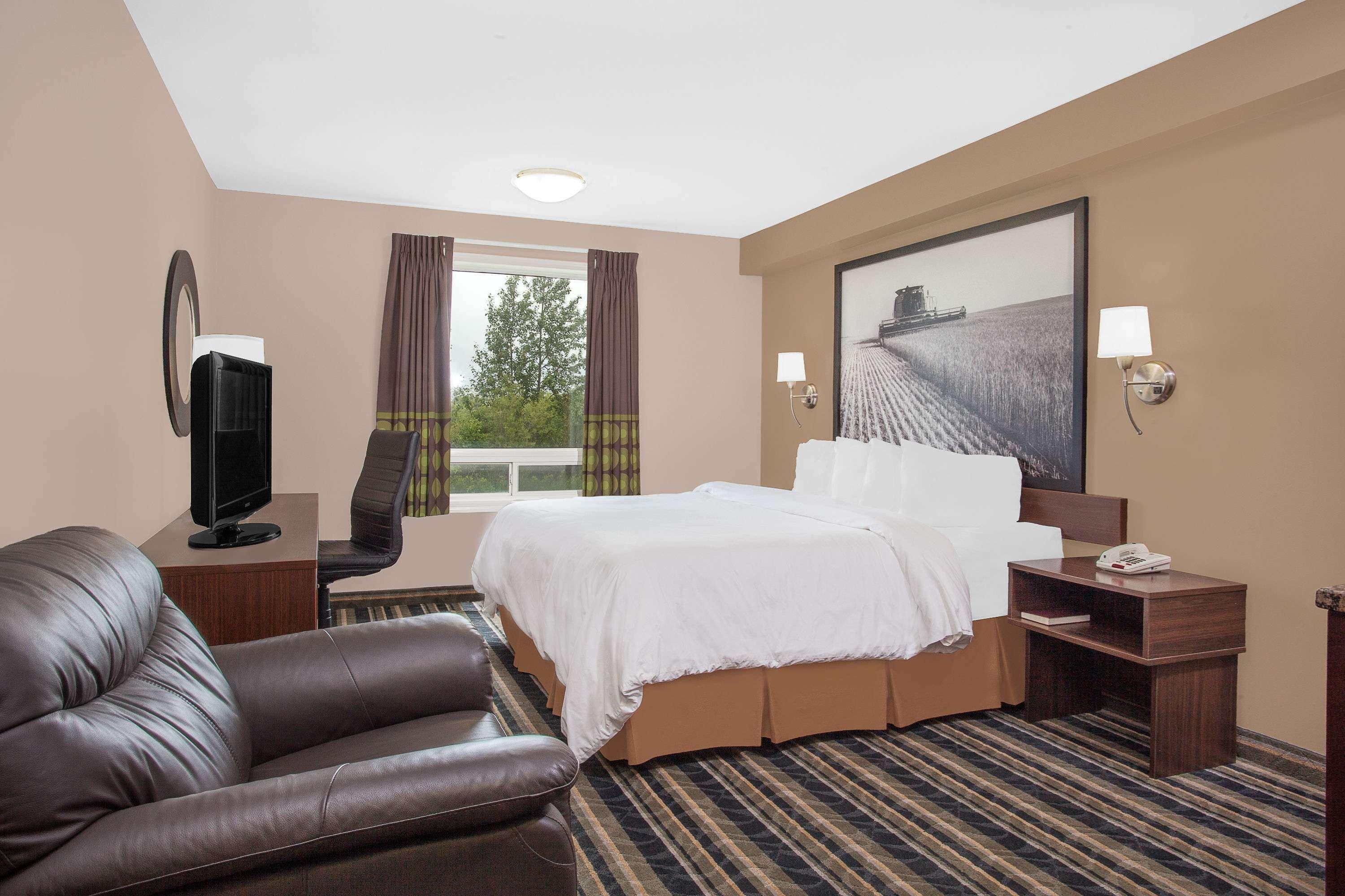 Super 8 By Wyndham Brandon Mb Μοτέλ Εξωτερικό φωτογραφία